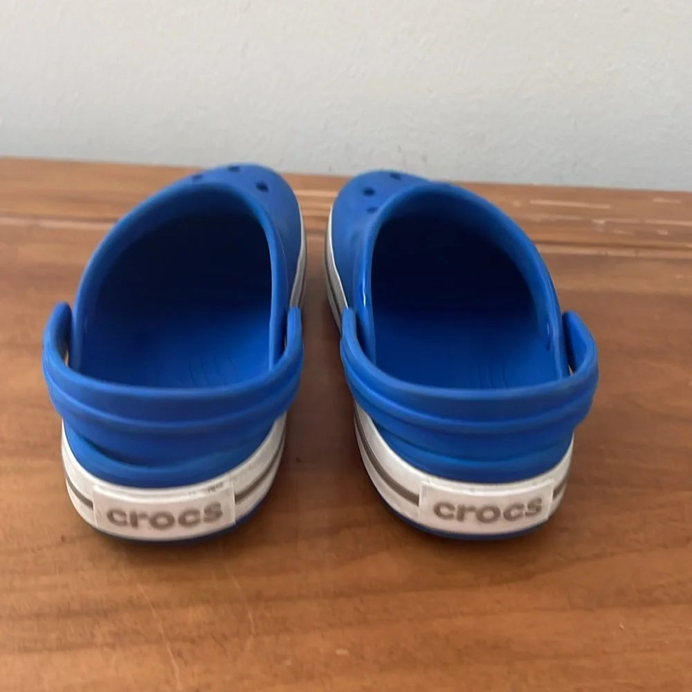 CROCS Blue and White Water Shoes Size 5